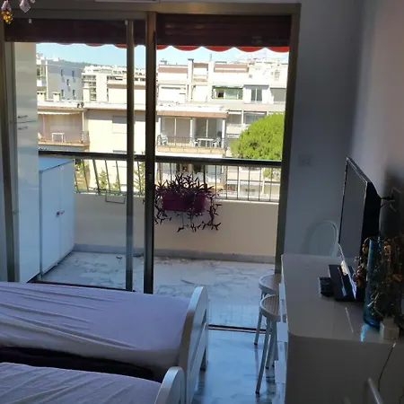Moderne Californie Apartment Cannes